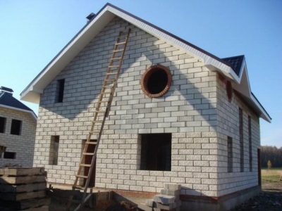 Создаем красивый дизайн интерьера внутри деревянного дома, фото примеров